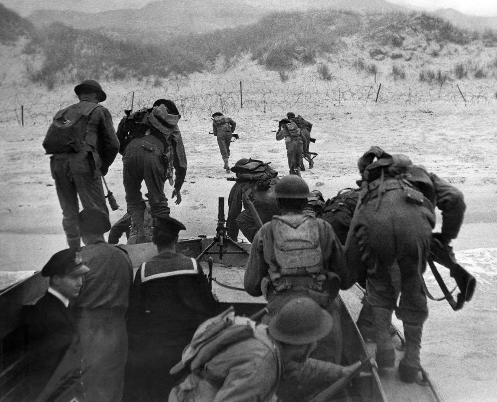 1942: WWII England US Troops Training